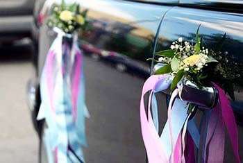 Свадебное украшение машин в Нижнем Новгороде